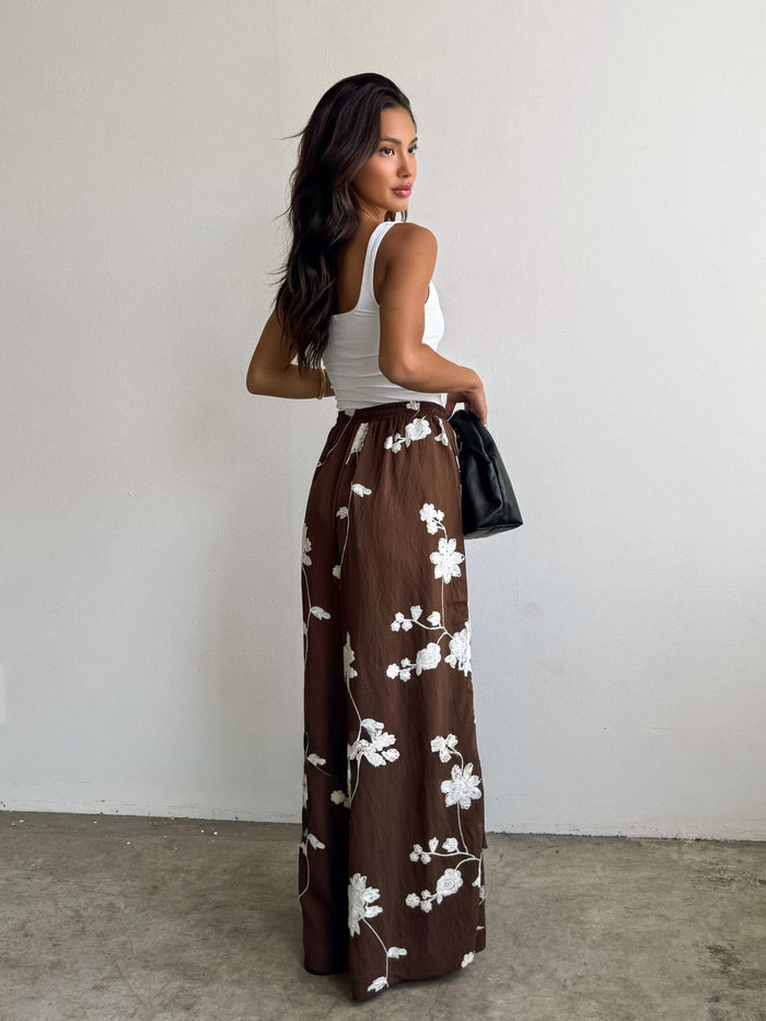 Alodia Wide Leg Pants - Stitch And Feather