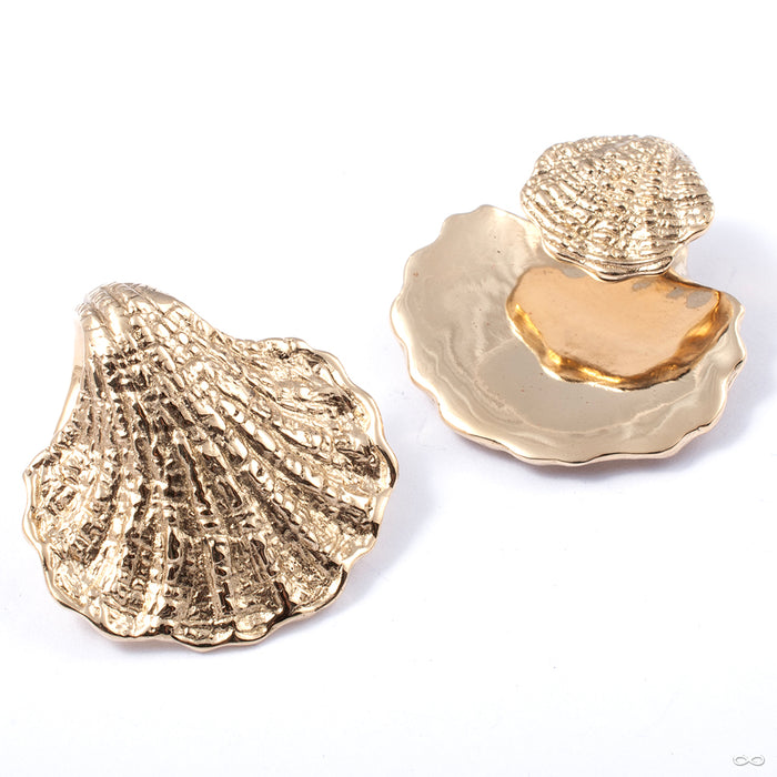 Aphrodite from Queen of the Ashes Jewelry back detail view