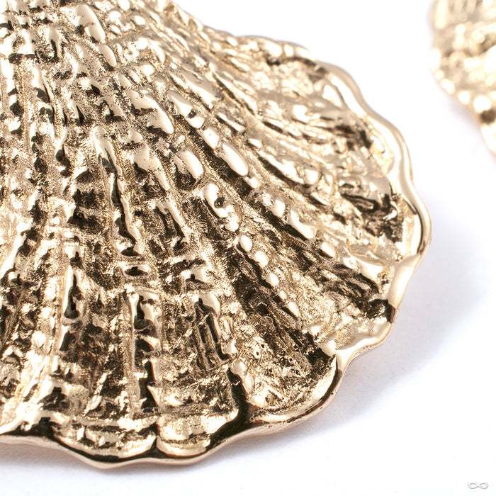 Aphrodite from Queen of the Ashes Jewelry detail view