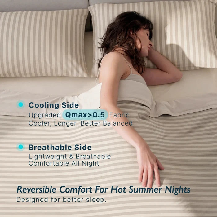Ashley Graham x Breescape® | Cooling Comforter Blanket