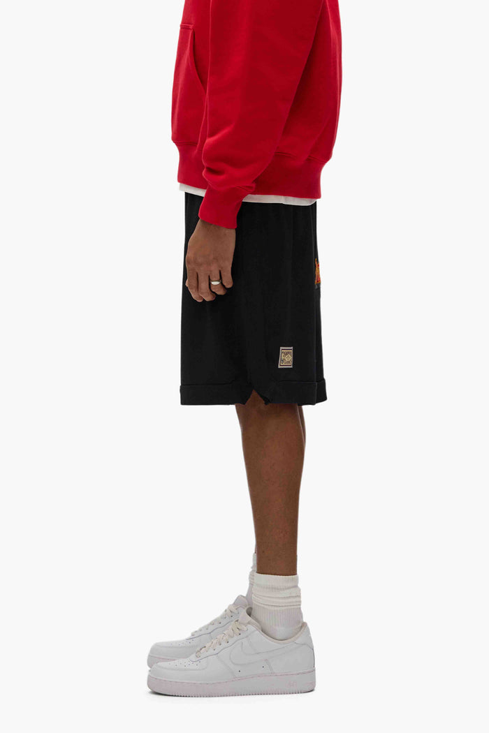 Atlanta Hawks Mesh Shorts with elastic waistband and drawcords, relaxed fit, made of polyester