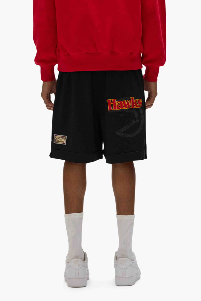 Atlanta Hawks Mesh Shorts with elastic waistband and adjustable drawcords, relaxed fit.