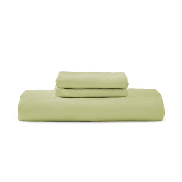 Green bamboo duvet cover set with matching pillowcases