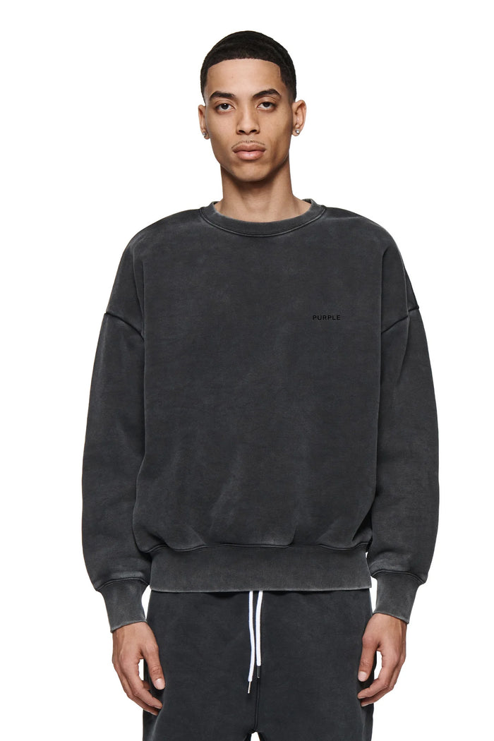 Basic Crewneck Sweater in washed black, oversized fit, dropped shoulder, made of 100% cotton.