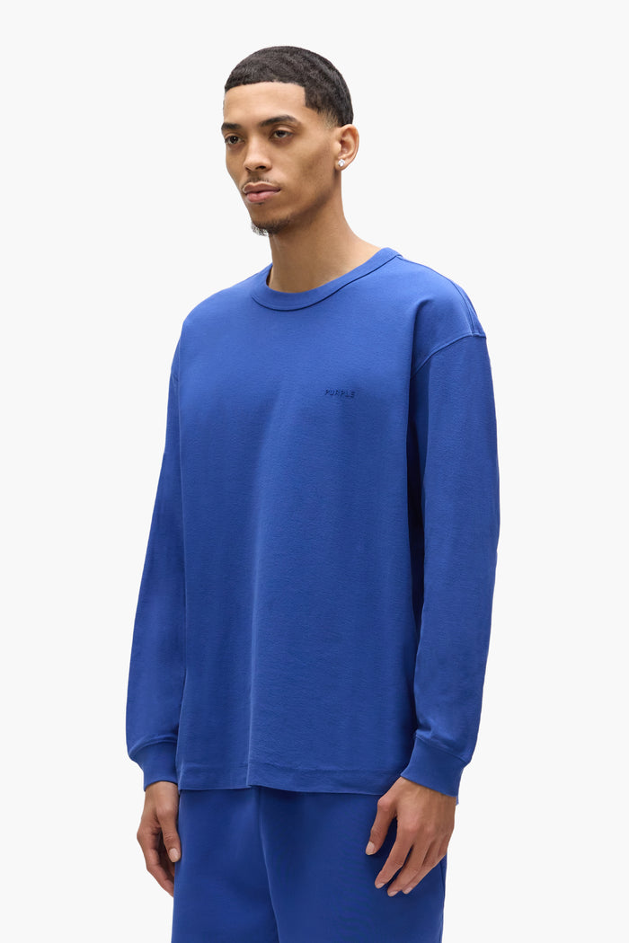Basic Long Sleeve Tee in blue, made of 100% cotton with a regular fit and textured jersey knit.