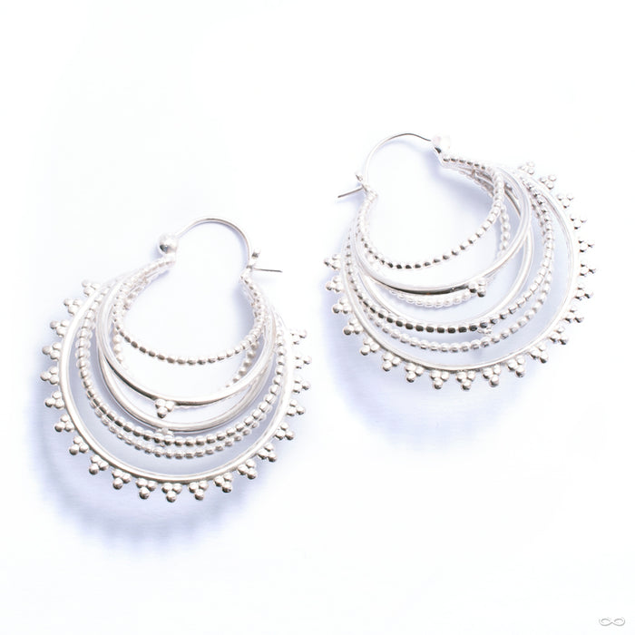 Beaded Warrior Earrings from Tawapa in silver-plated white brass