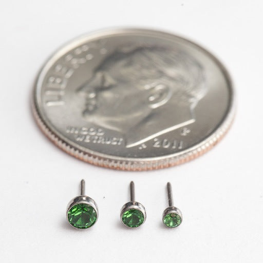 Bezel-set Gemstone Press-fit End in Titanium from NeoMetal with emerald