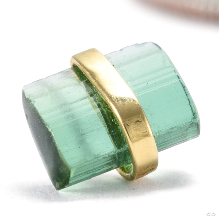 Big Bound By Love Press-fit End in Gold from Quetzalli with green tourmaline