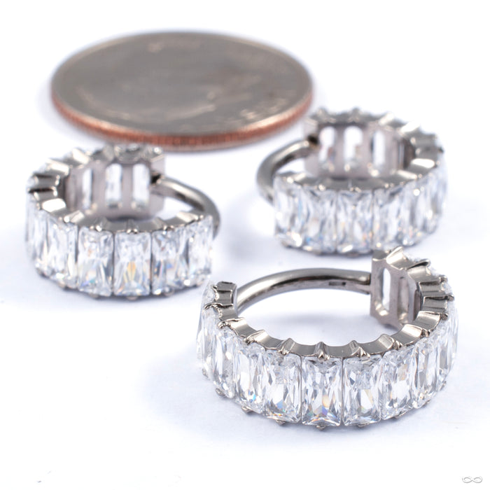 Bling Gem Clicker in Titanium from Diablo Organics with clear cz