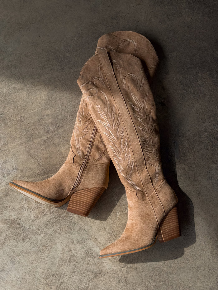 Bronco Cowboy Western Boot in Almond - Stitch And Feather