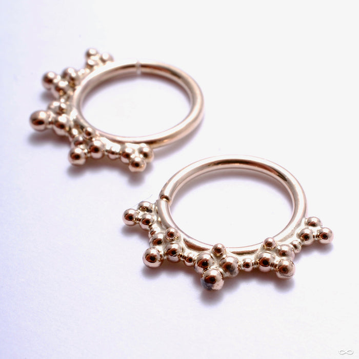 Caleigh Seam Ring in Gold from Scylla in yellow gold