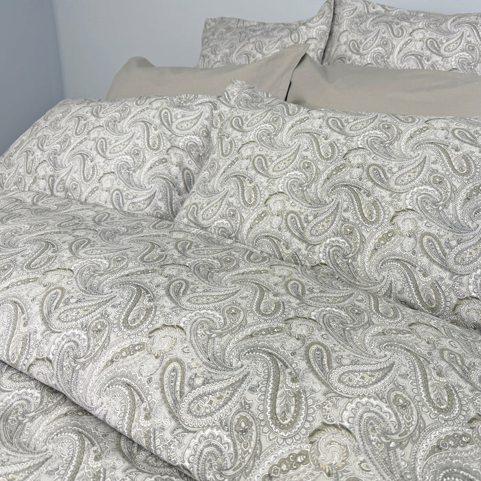 Carlson Bedding