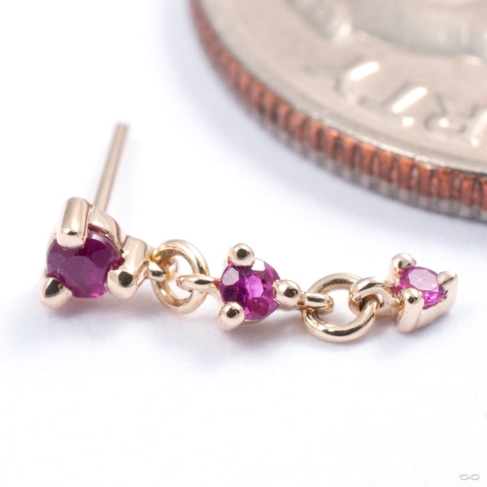 Cascade 3 Press-fit End in Gold from Modern Mood in yellow gold with ruby