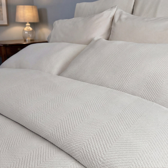 Chevron Bedding