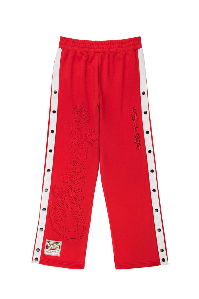 Chicago Bulls Snap Pants with snap buttons, elastic waistband, and embroidered graphics.