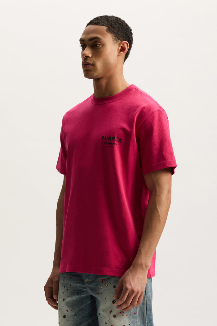 Cities Tee in pink, regular fit, made of 100% cotton, features silicone and screen print.