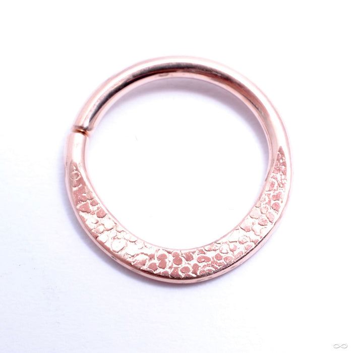 Back view of the Cordelia Seam Ring in Gold from Scylla in rose gold