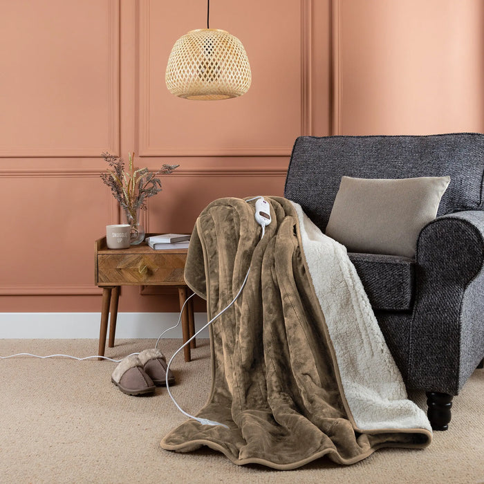 Cosy & Snug Sherpa Fleece Heated Throw - Slumberdown