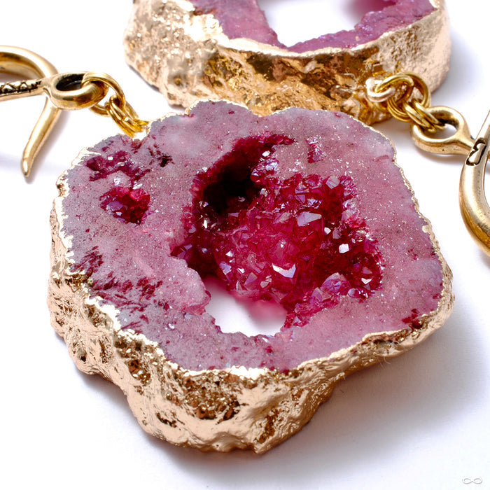 Crossovers with Magenta Geode from Oracle
