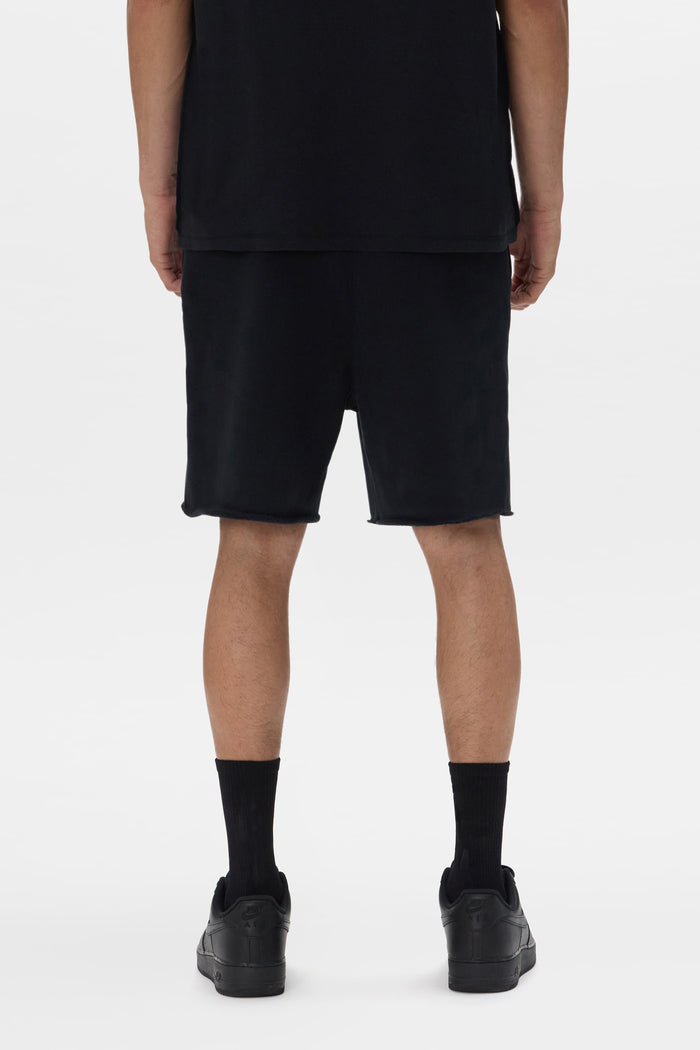 Crystal Wordmark Short in relaxed fit, made from 100% cotton with side pockets and drawcord.