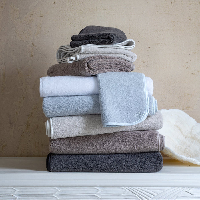Delfine Bath Towels