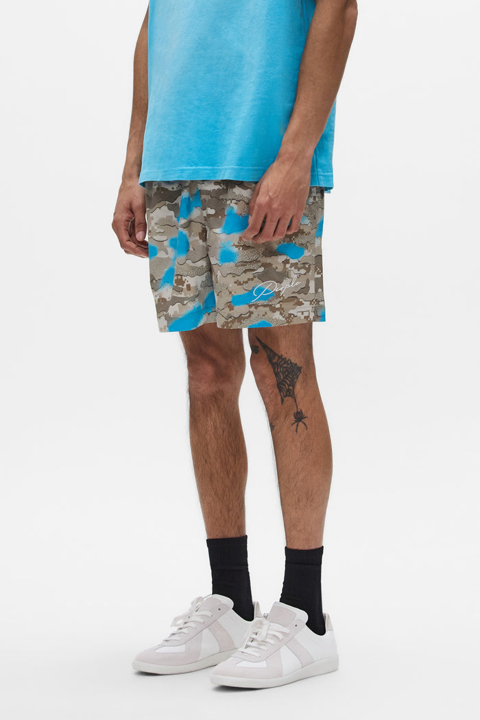 Digital Camouflage All Around Short with elastic waistband and water repellent treatment