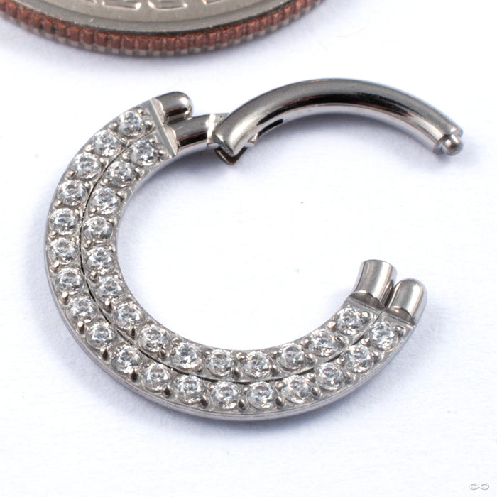 Double Stacked Gem Clicker in Titanium from Diablo Organics open view