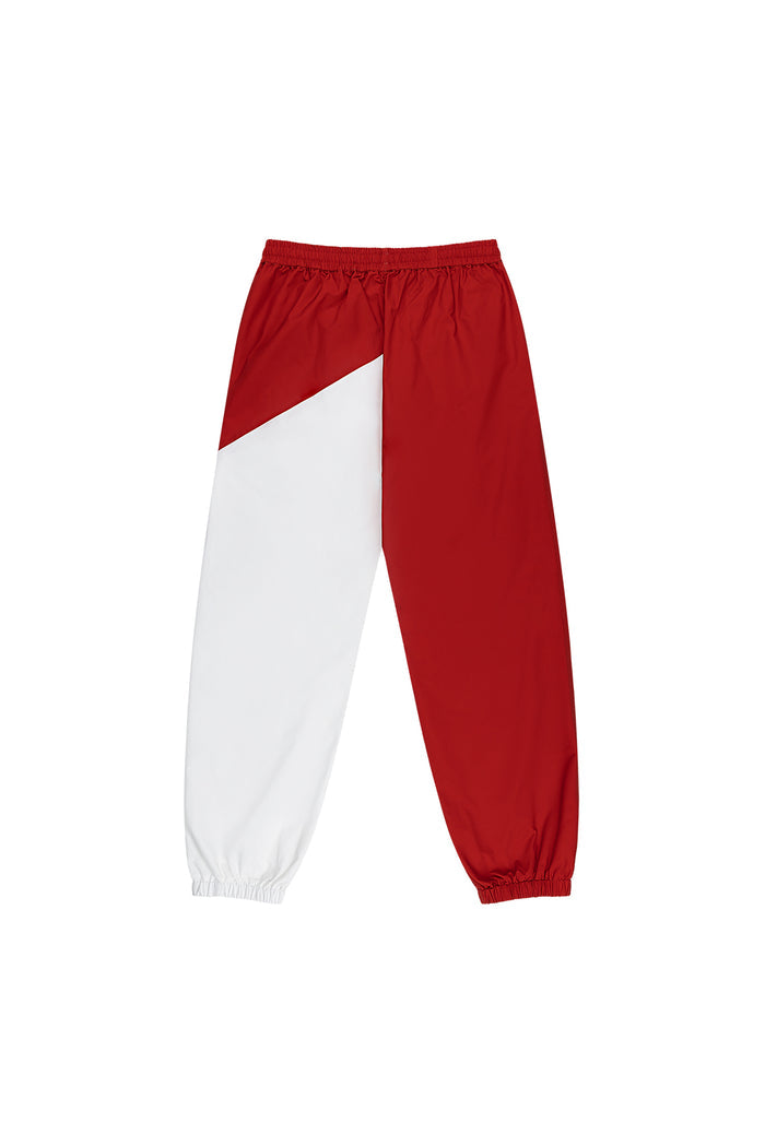 England All Around Pant in relaxed fit with water repellent treatment and drawcord waist band.