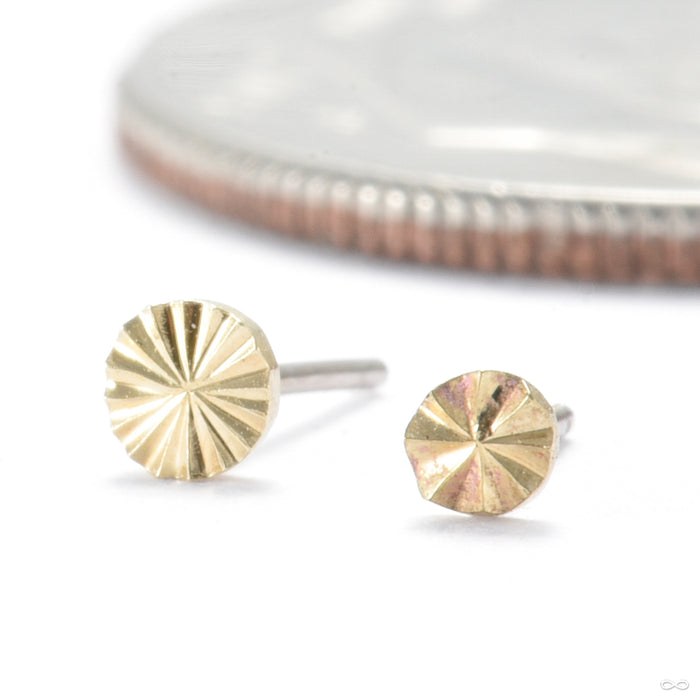 Engraved Disk Press-fit End in Gold from Origins Handmade in 2.5mm and 2mm