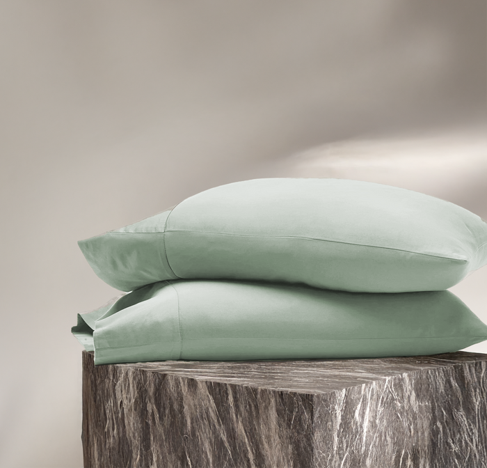 Dew Green / Standard Pillowcases