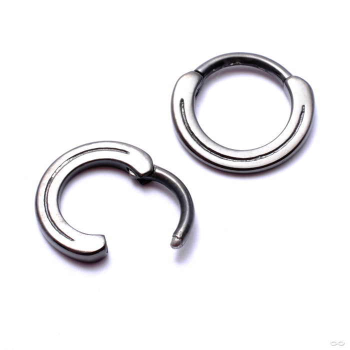 Halo Clicker from Tether Jewelry in obsidian
