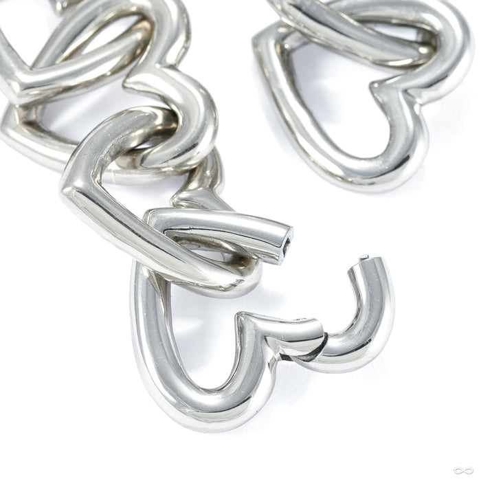 Heart Chain Weights from Symmetry Body Jewelry open detail
