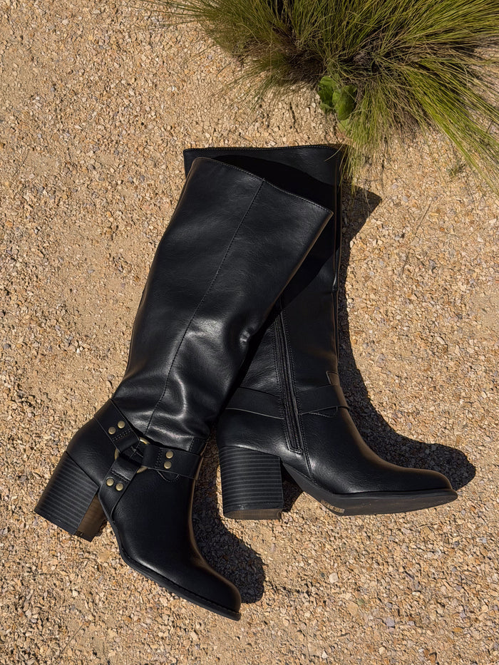 Hollie Knee High Boot in Black - Stitch And Feather