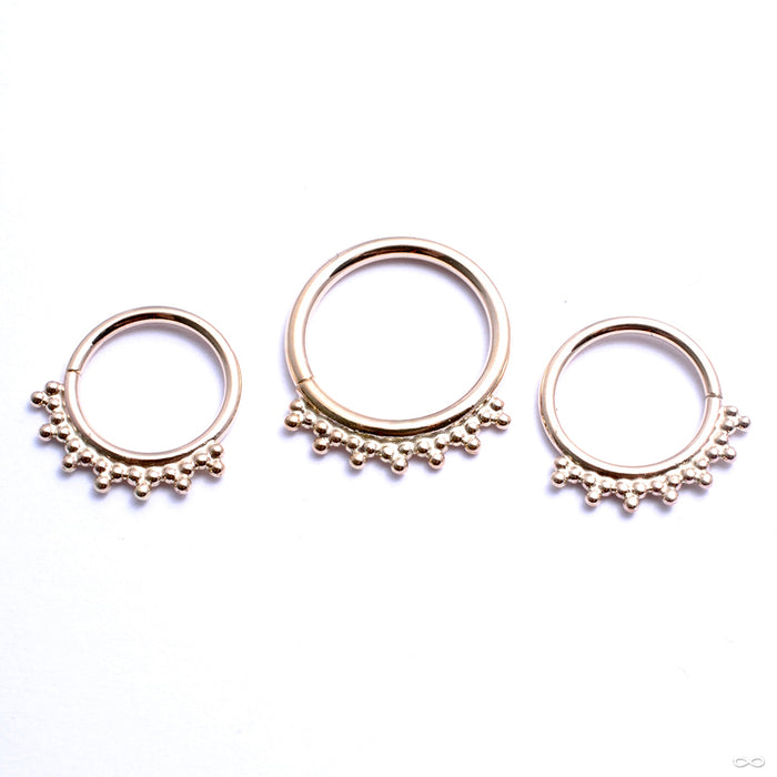 Jenna Seam Ring in Gold from Scylla in yellow gold