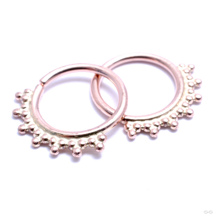 Jenna Seam Ring in Gold from Scylla in rose gold