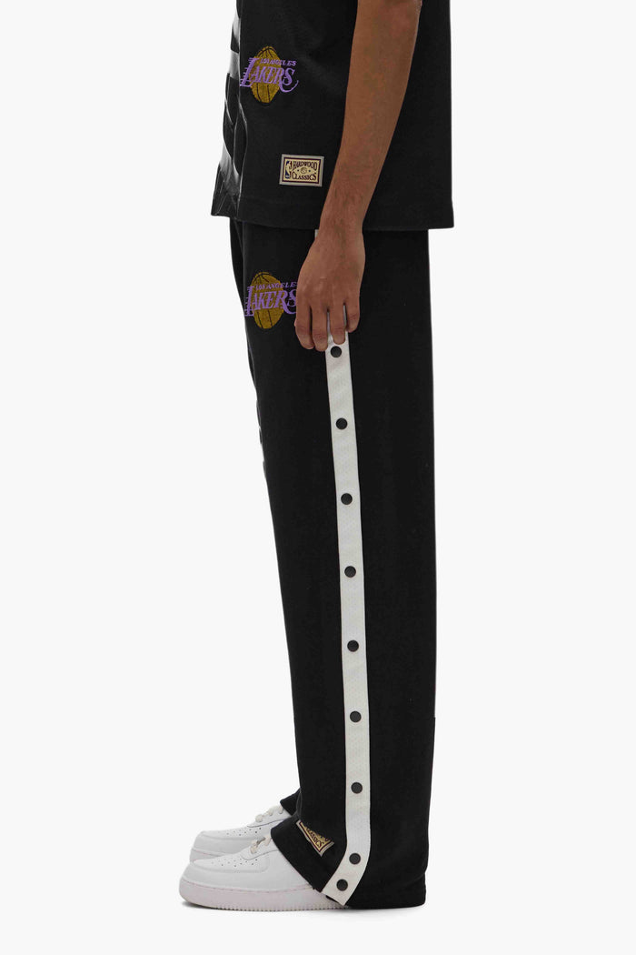 LA Lakers Snap Pants with snap buttons, elastic waistband, and embroidered details, relaxed fit