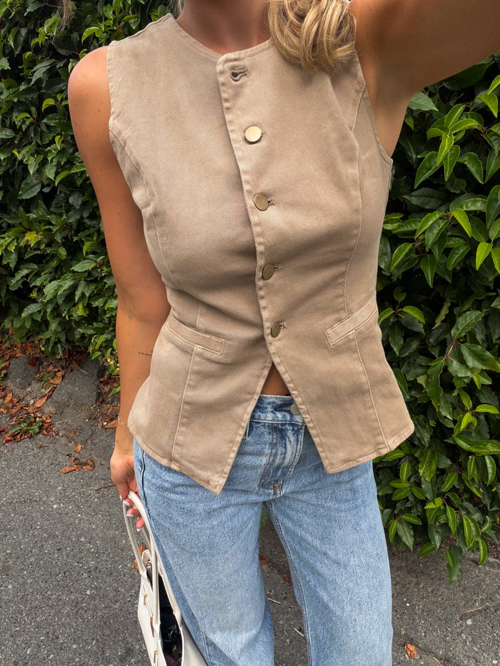 Linden Button Top - Stitch And Feather