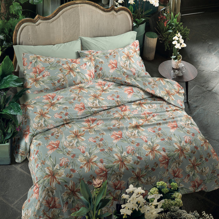 Margot Bedding
