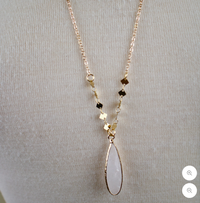 Necklace | Anna // Quartz Teardrop