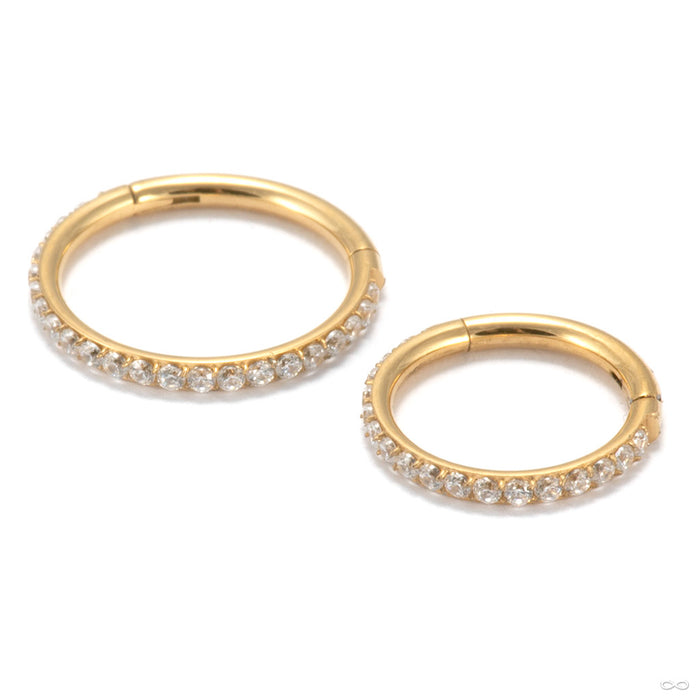Outward-facing Gem Clicker in yellow-PVD-coated titanium with Clear 
CZ from Diablo Organics size detail