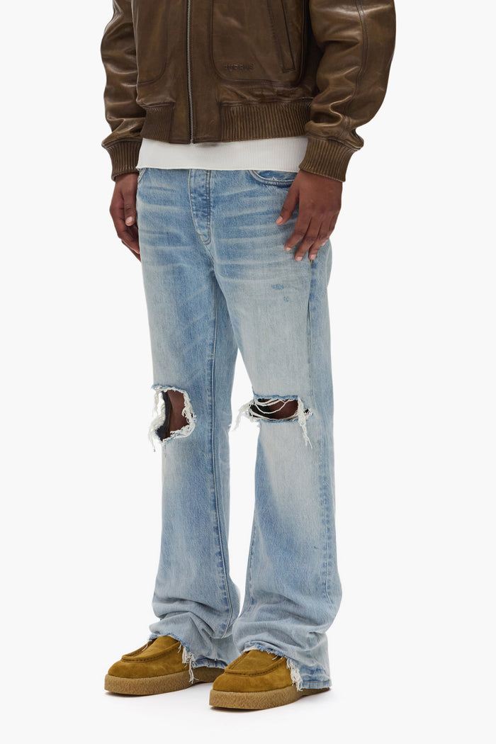 P026 Lucca Fade bootcut denim in vintage wash with premium stretch for a comfortable fit