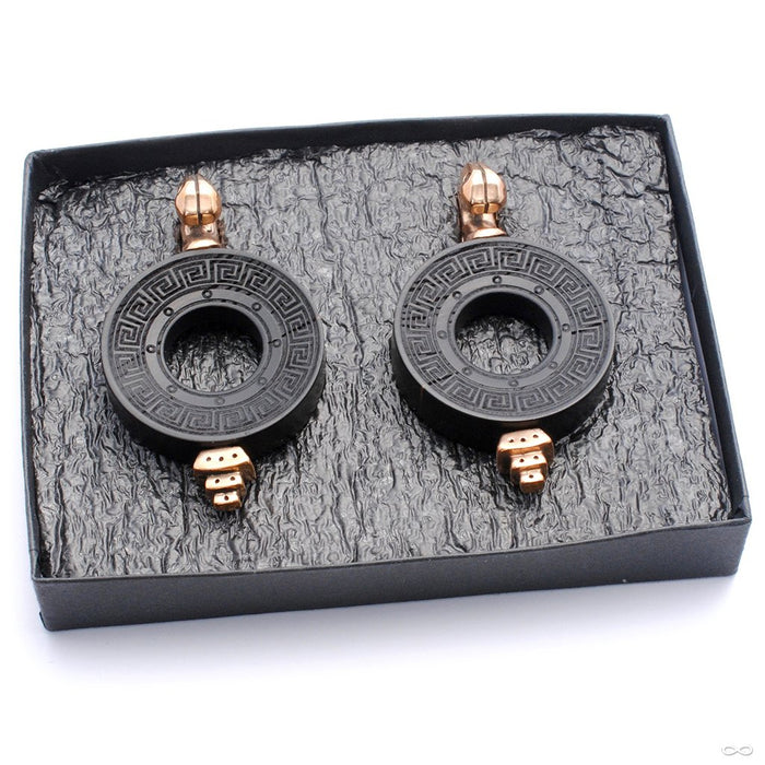 Quinkux Weights in Bronze from Yaxche