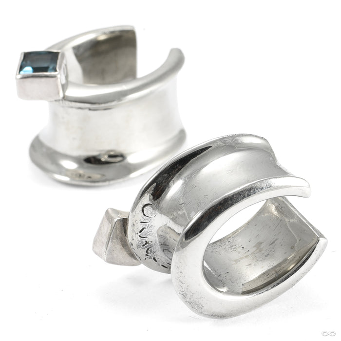 Saddle Spreader Weights with Gemstones from Oracle with princess-cut london blue topaz