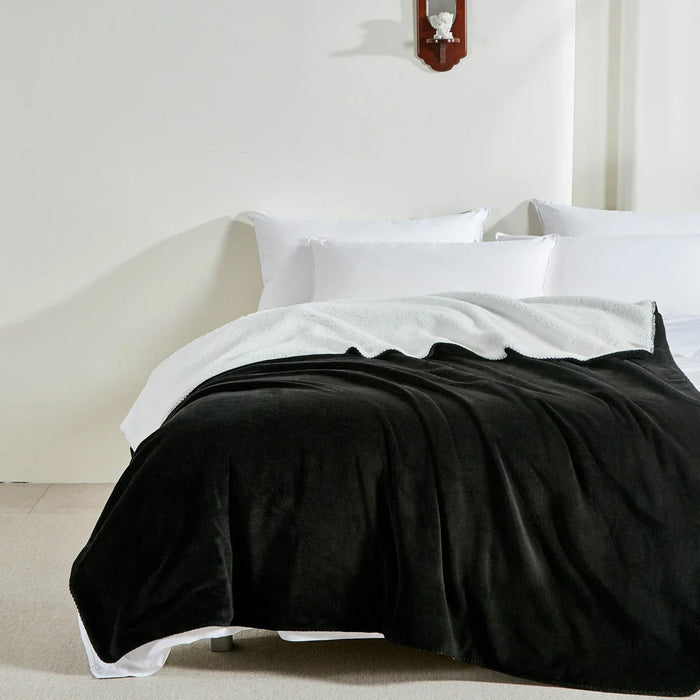 Black / Blanket