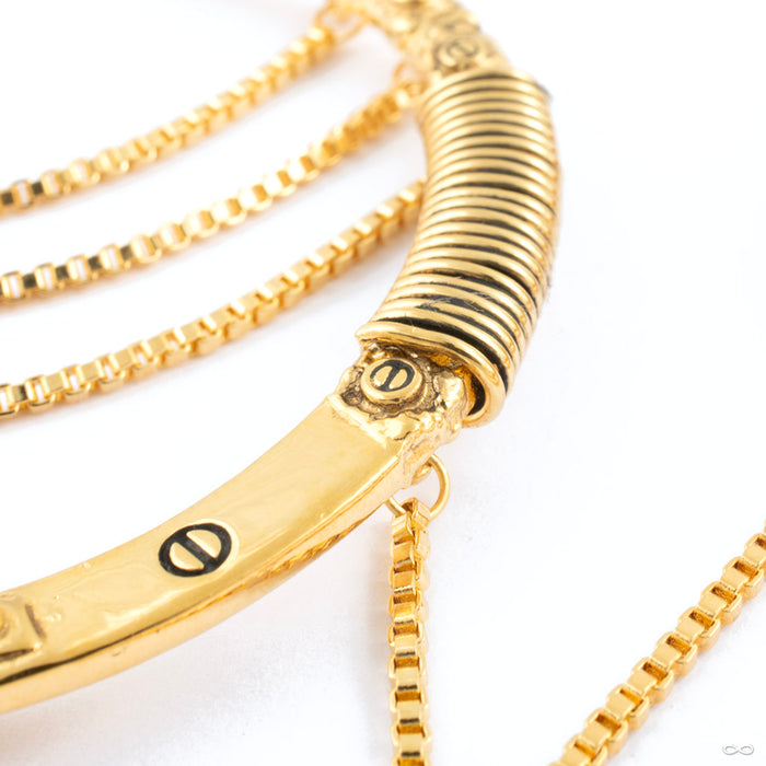 Shibari Earrings from Maya Jewelry in Yellow-gold-plated Brass Detail Photo