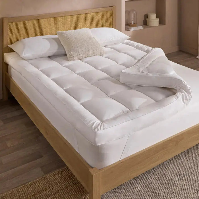Sleep Soundly 10cm Extra Deep Mattress Topper Slumberdown