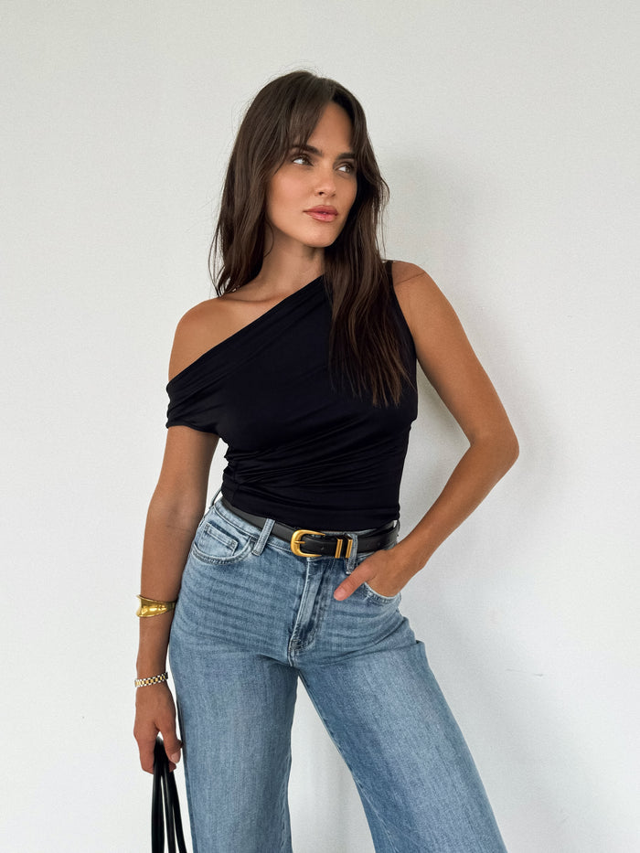 Sloane Off The Shoulder Top in Black - Stitch And Feather