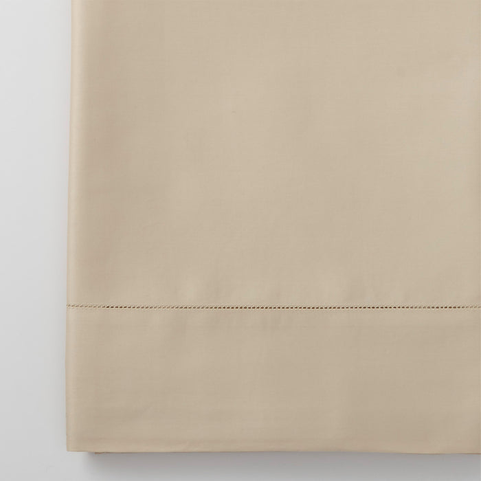 stresa sateen detail in the color sand, #color_sand