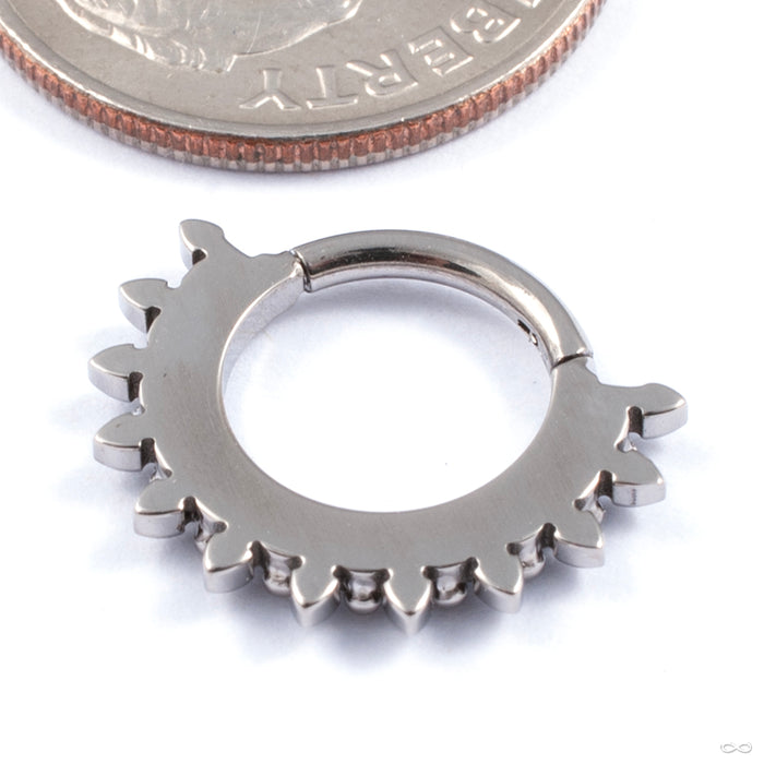 Sun Gem Clicker in Titanium from Diablo Organics back view