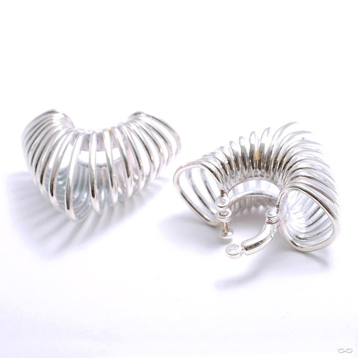 Warrior Weights from Tawapa in silver-plated white brass